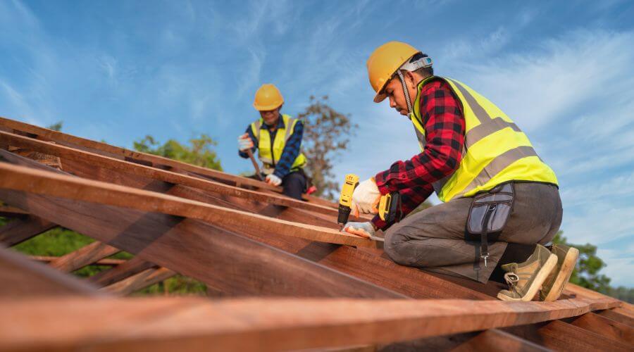 Professional Flat Roofing Installation services in Weyauwega, WI
